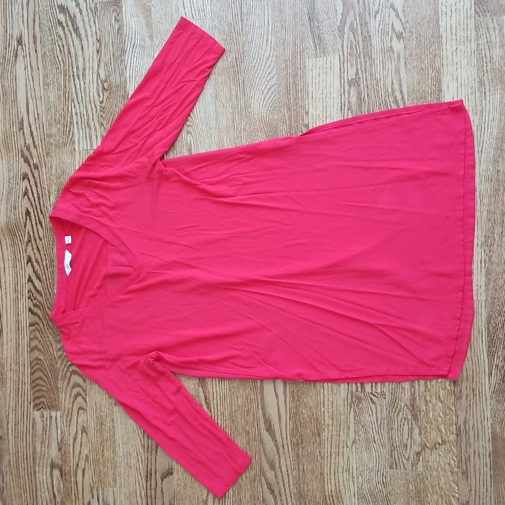 (XS) Reitmans Red V Neck 3/4 Sleeve Long Soft Viscose Blend Top Sheer Back